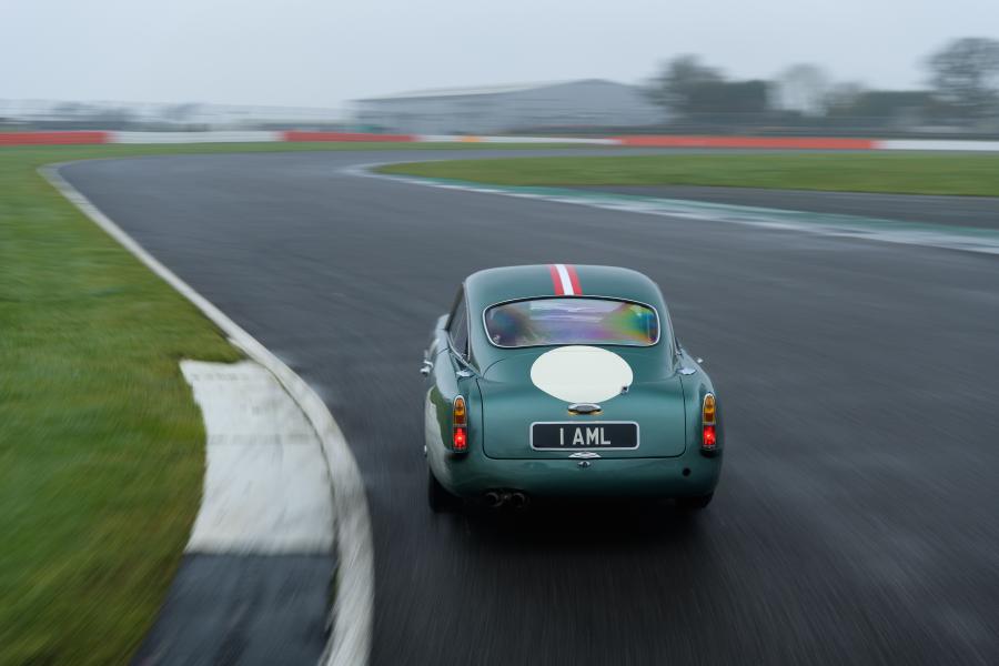  Aston Martin DB4 GT Continuation 2017 года  (WW) (фото 68 из 83)